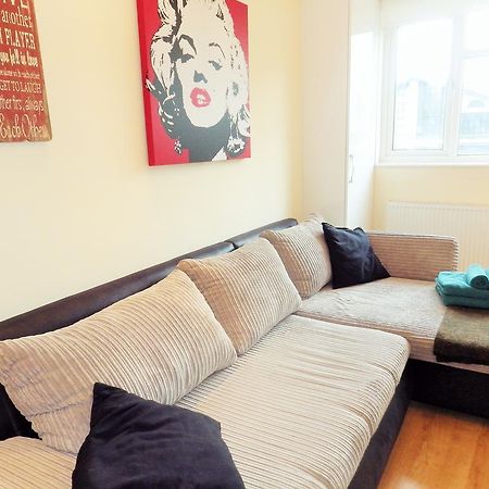 Kings Cross Apartment Londra Oda fotoğraf