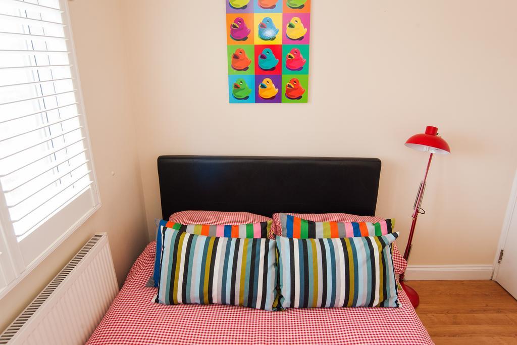 Kings Cross Apartment Londra Oda fotoğraf